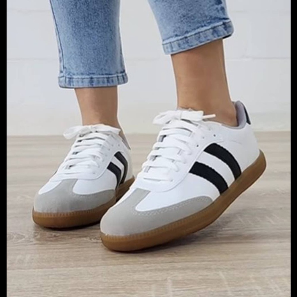 LDC Striped Lace-up Flat Sneakers